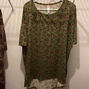 LuLaRoe Butterfly Blouse